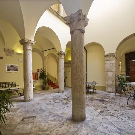 Palazzo Guiderocchi Hotel