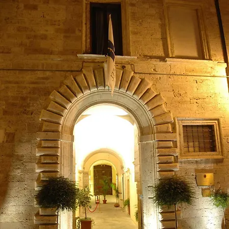 Palazzo Guiderocchi Ascoli Piceno