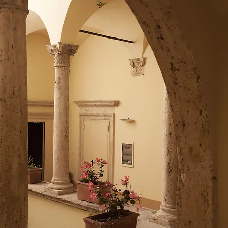 Palazzo Guiderocchi Ascoli Piceno