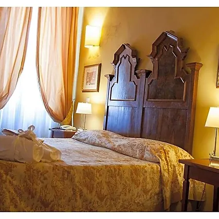 Palazzo Guiderocchi Hotel