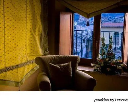 Otel Palazzo Guiderocchi 4*
