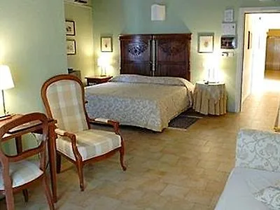 Palazzo Guiderocchi Otel