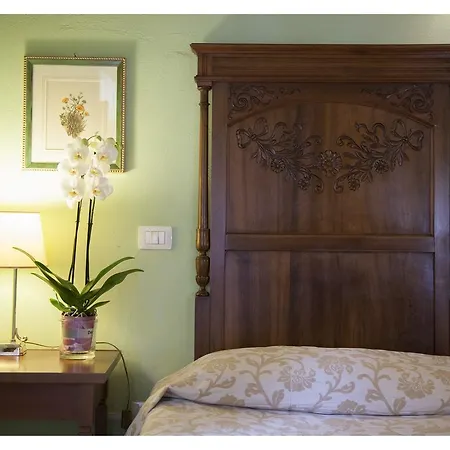 מלון Palazzo Guiderocchi אסקולי פיצ'נו