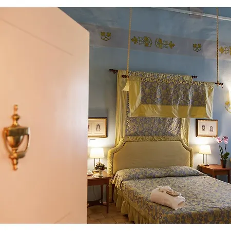 Palazzo Guiderocchi Ascoli Piceno