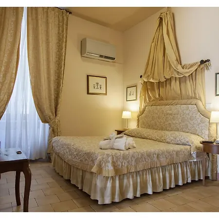 Hotel Palazzo Guiderocchi 4*