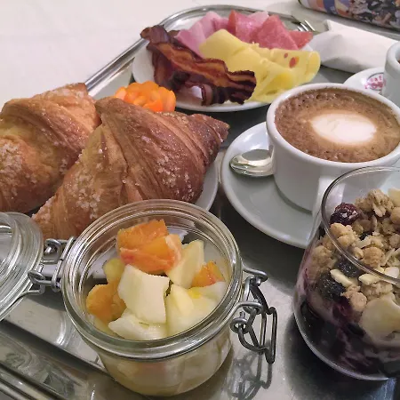 Palazzo Guiderocchi מלון