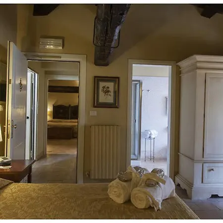 فندق Palazzo Guiderocchi 4*