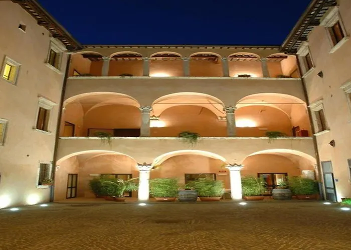 Palazzo Guiderocchi 4* Ascoli Piceno