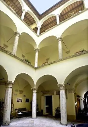 Palazzo Guiderocchi Hotel 4*