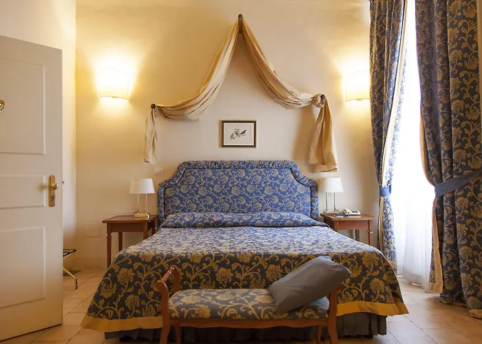 Palazzo Guiderocchi 4* Ascoli Piceno