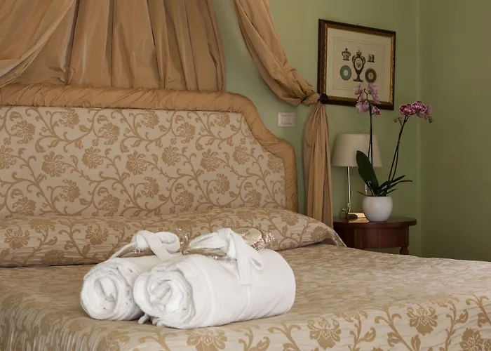 Palazzo Guiderocchi Ascoli Piceno