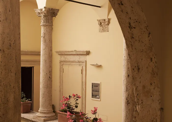 Palazzo Guiderocchi Ascoli Piceno