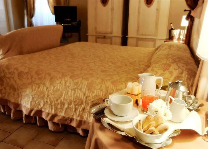 Palazzo Guiderocchi Hotel Ascoli Piceno