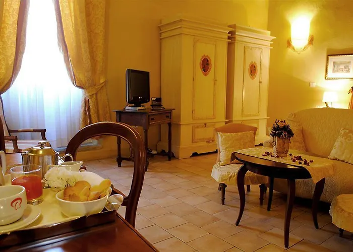 Palazzo Guiderocchi Hotel Ascoli Piceno