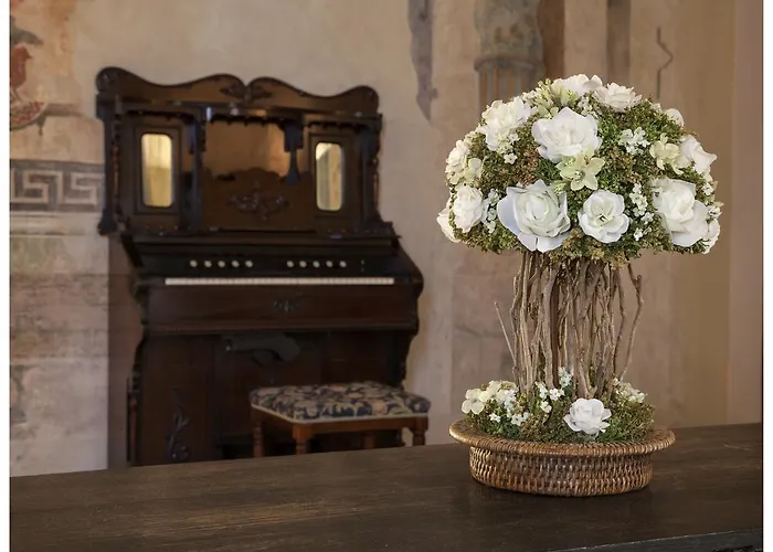 Palazzo Guiderocchi Ascoli Piceno