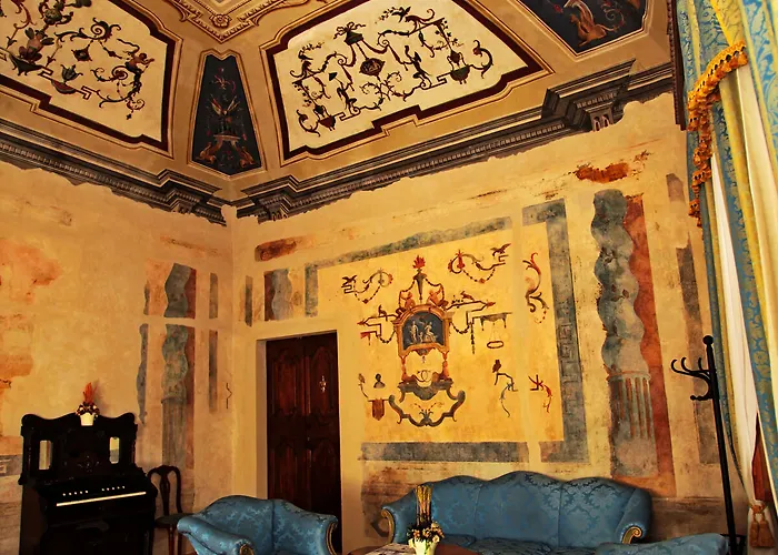 Palazzo Guiderocchi Hotel 4*